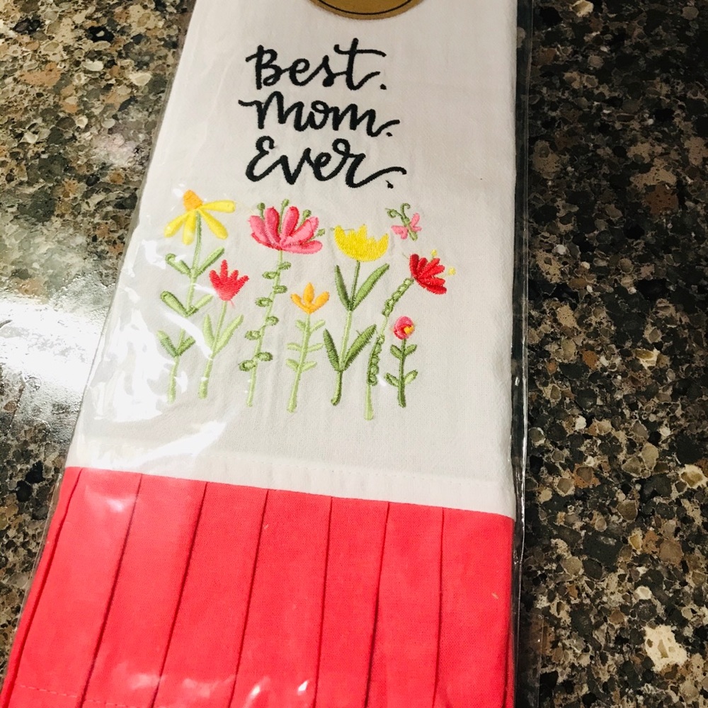 Cute tea towel for Mom
